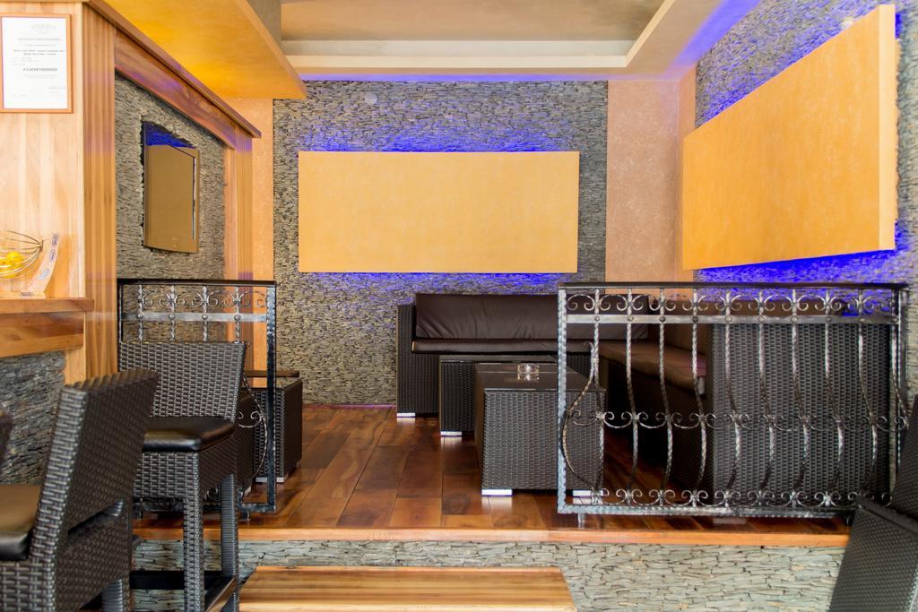 Motel Calypso ทราฟนิค ภายนอก รูปภาพ