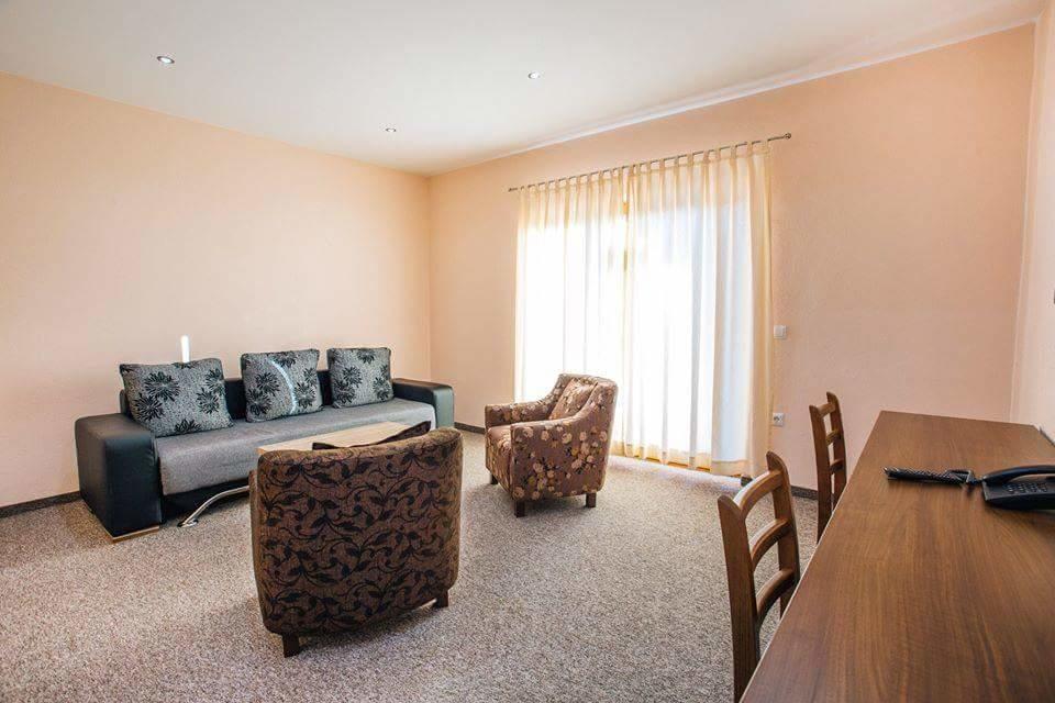 Motel Calypso ทราฟนิค ภายนอก รูปภาพ